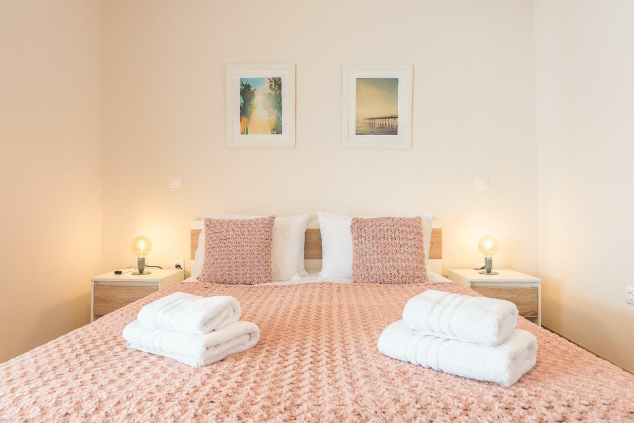 Stylish Athenian Flat Apartment ภายนอก รูปภาพ
