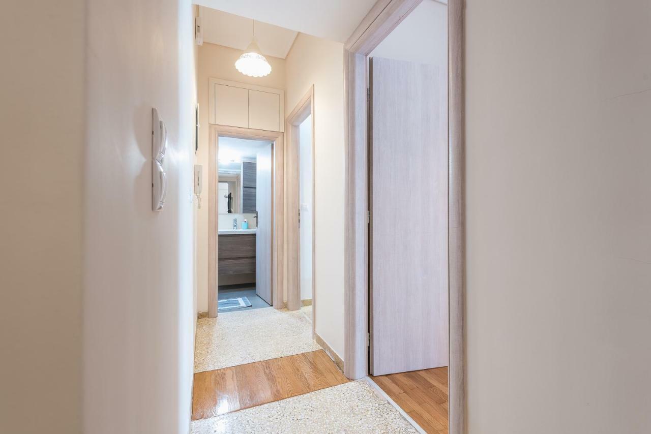 Stylish Athenian Flat Apartment ภายนอก รูปภาพ